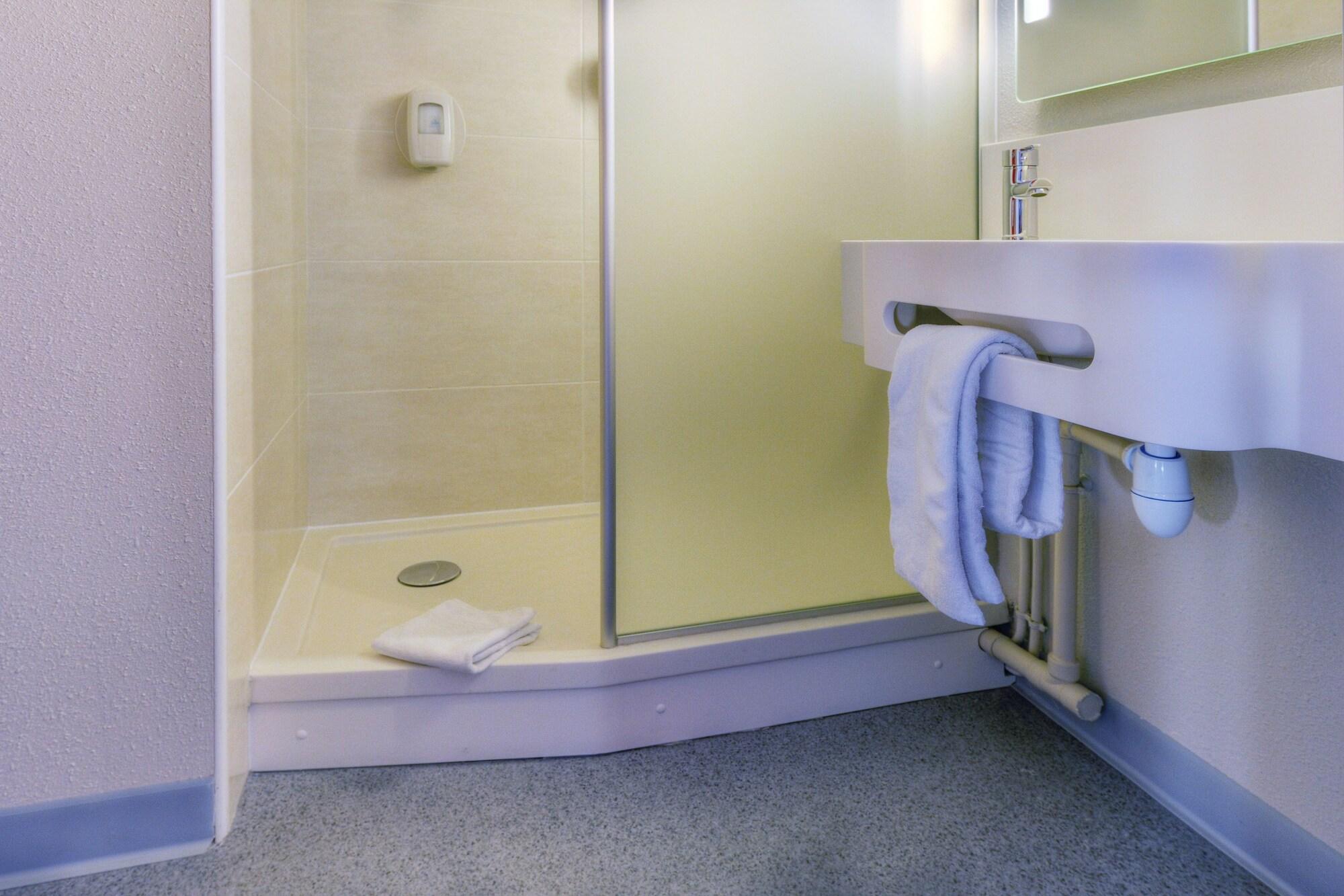 B&B Hotel Marseille Les Ports מראה חיצוני תמונה