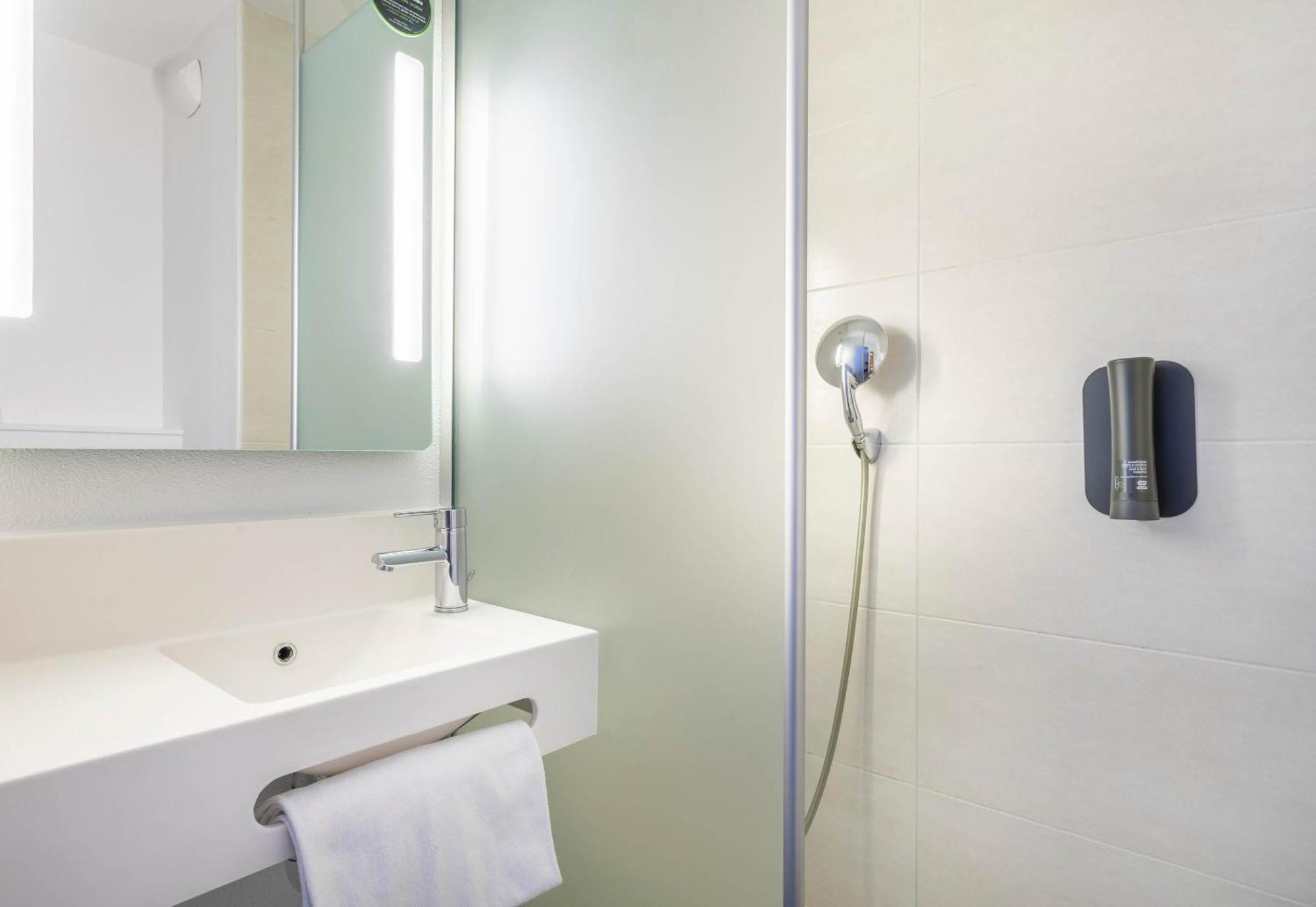 B&B Hotel Marseille Les Ports מראה חיצוני תמונה